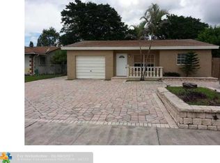9715 Sandalfoot Blvd, Boca Raton, FL 33428