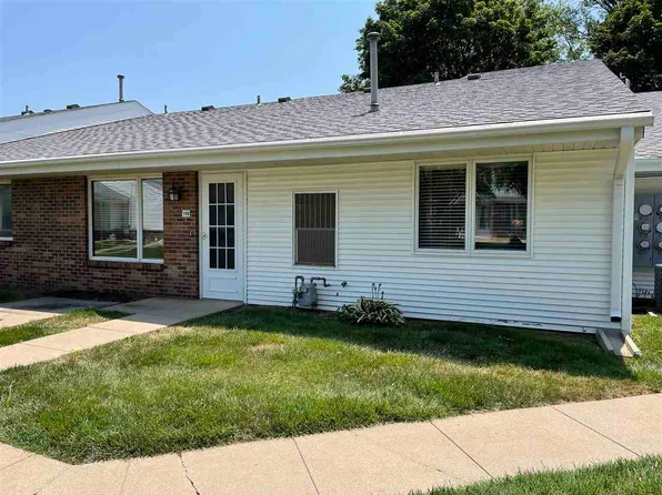 1824 14th Ave APT 210, Nebraska City, NE 68410
