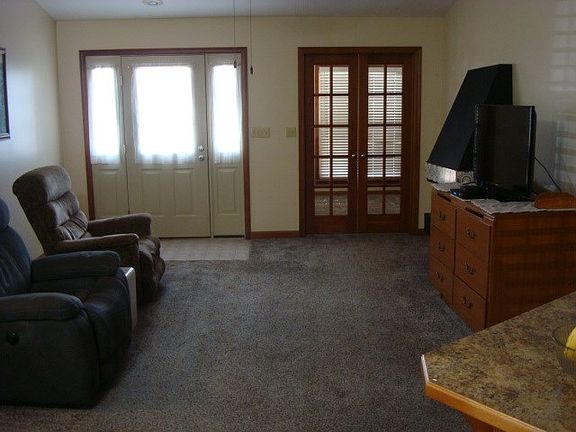 3rd image of 103 Stoneridge Ct Unit 103