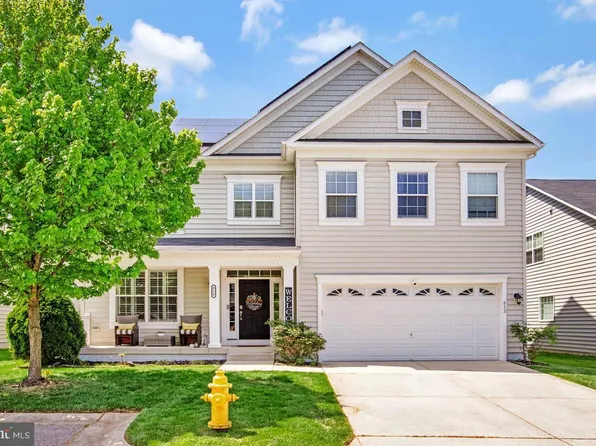 812 Phyllis St, Odenton, MD 21113