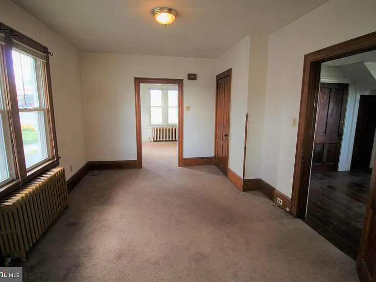 354 E Main St #A — Photo 2