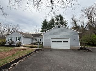 42 Welisewitz Rd, Ringoes, NJ
