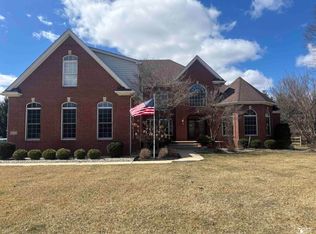 9175 Valetta Dr, Temperance, MI 48182