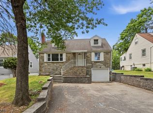 20 Sunnyside Rd, West Orange Twp., NJ 07052