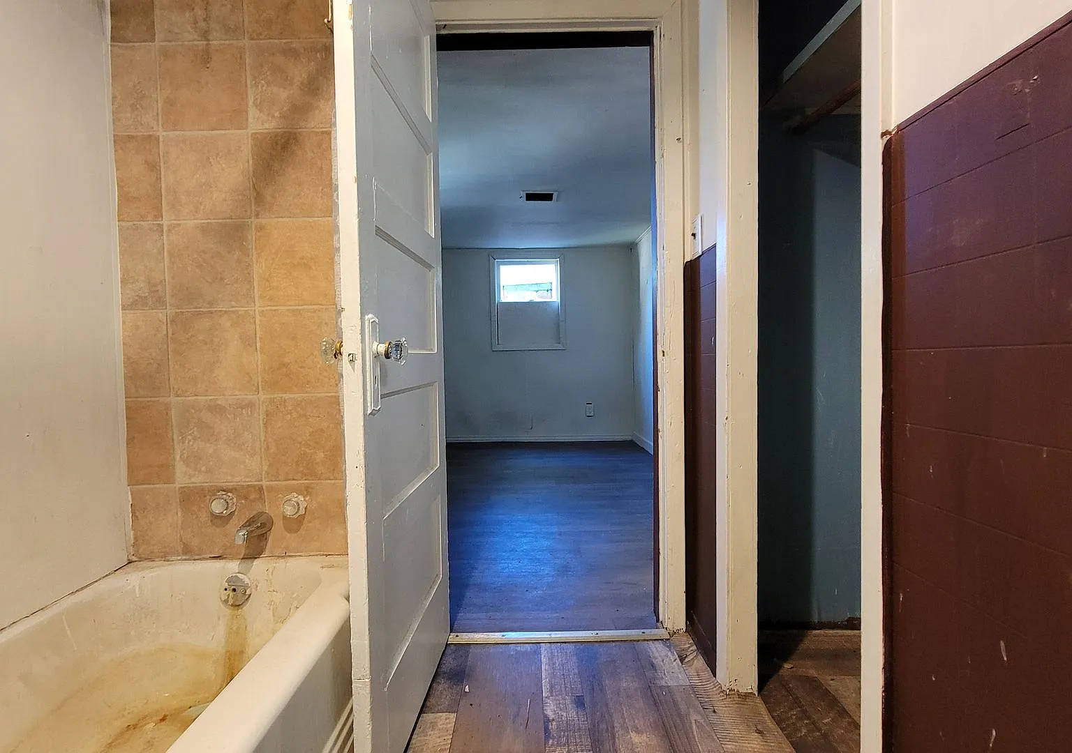 2424 Elliott St. — Photo 3