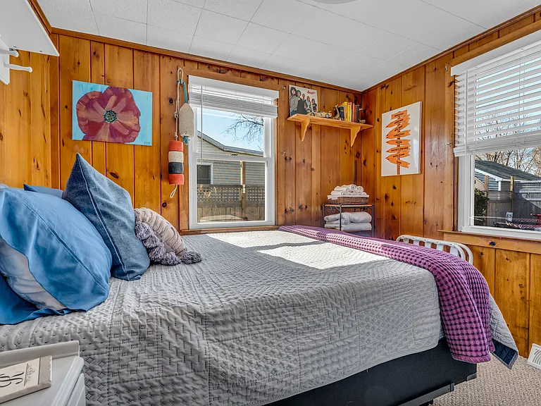 32 Bassett Ln — Photo 22