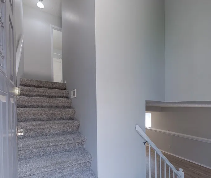 1321 N Sheridan St — Photo 1
