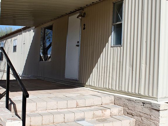 3rd image of 3300 E Lamb Dr Unit 2