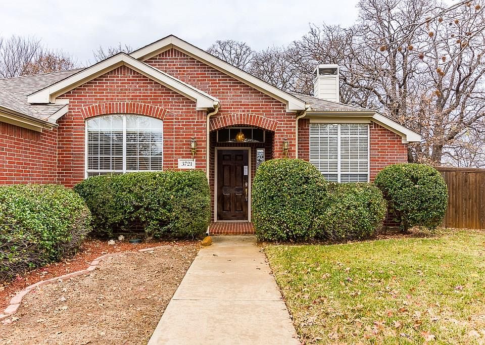 1st image of 3721 Merrimack Dr