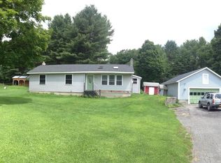 2927 Vermont Route 140, Poultney, VT 05764