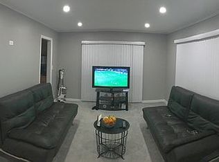 46 S Warrington Rd, Des Plaines, IL 60016