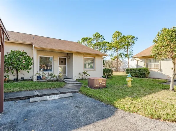 10853 43rd St N APT 1104, Clearwater, FL 33762