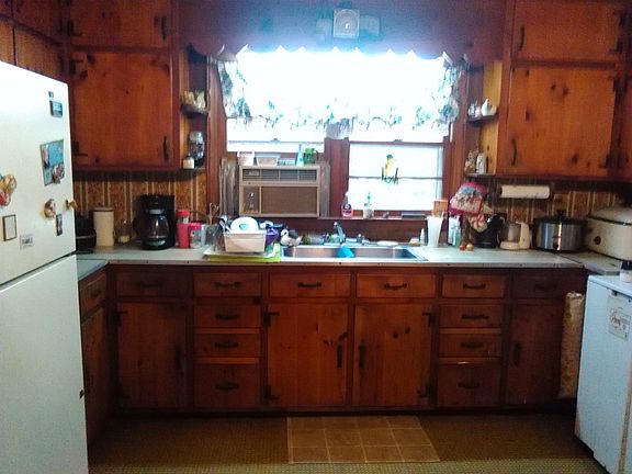 kitchen knotted pine cabinet