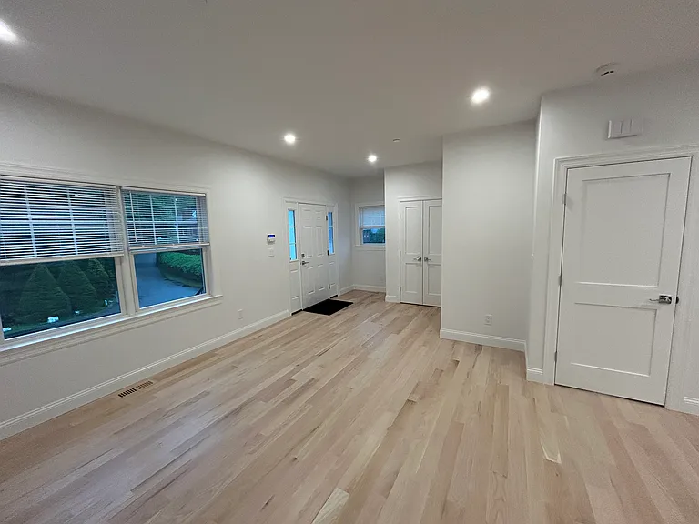 61 Adelphi Ave #63 — Photo 7