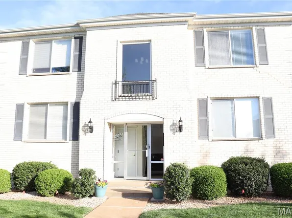 12574 Chardin Pl APT 4, Saint Louis, MO 63128