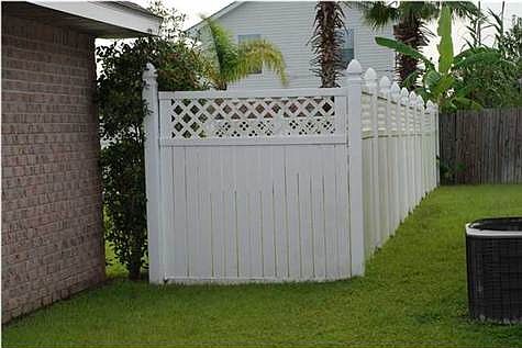 4th image of 3748 Manhattan Ct