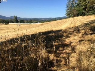 310 Motts Rd, Tenmile, OR 97481