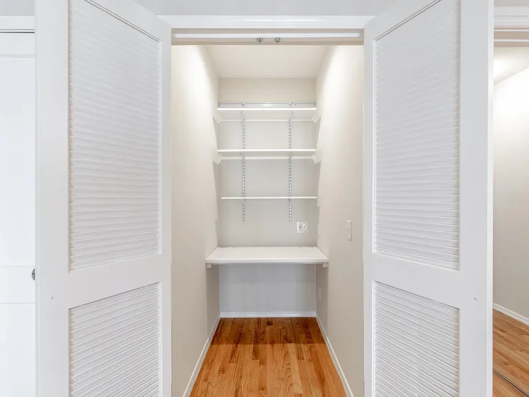 1412 Kelton Ave #1416.5 — Photo 15