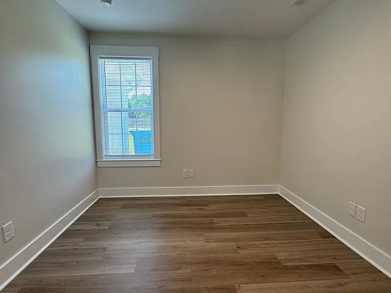 503 Pecan Tree Ln — Photo 7