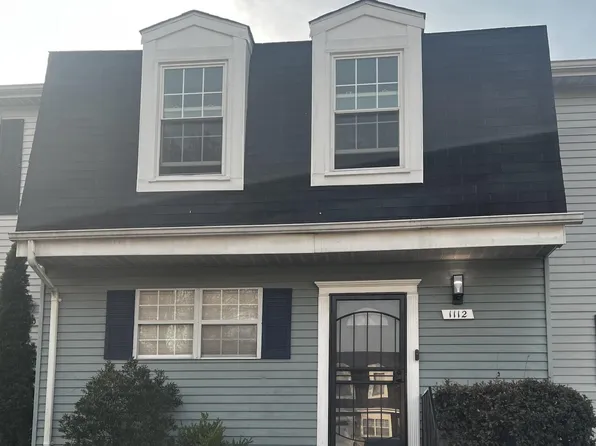 1112 Castlehaven Ct, Capitol Heights, MD 20743