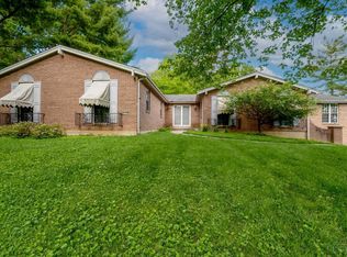 2240 Neeb Rd, Cincinnati, OH 45233