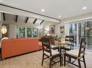 4358 SW Dickinson St #34, Portland, OR