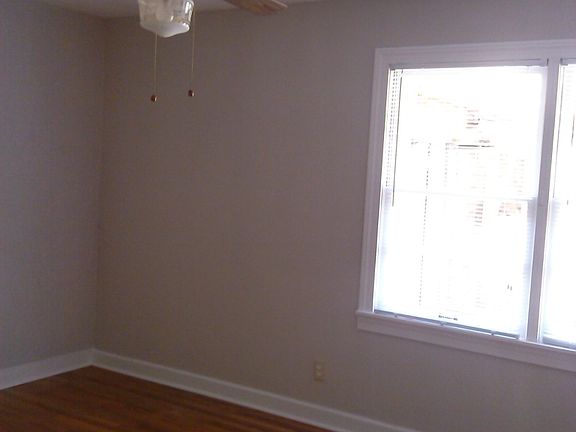 4th image of 1714 Farmer Ave