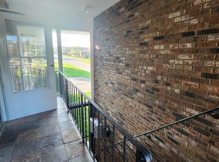 1007 29th St APT 4, Zion, IL 60099