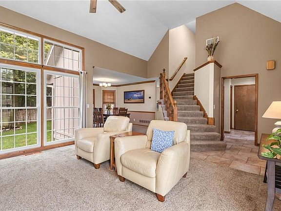 5th image of 12110 S Acuff Ln