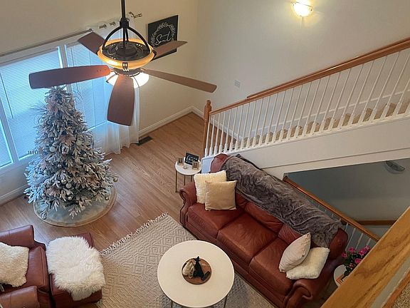 2nd image of 155 Kitty Ln