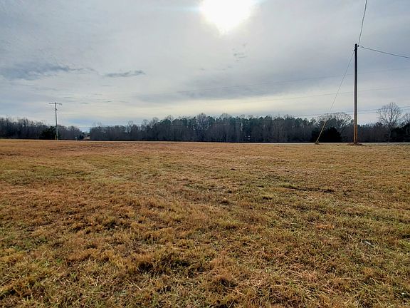 3rd image of 3521 Old Highway 48