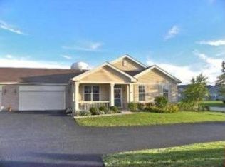 16607 Buckner Pond Way, Crest Hill, IL 60403