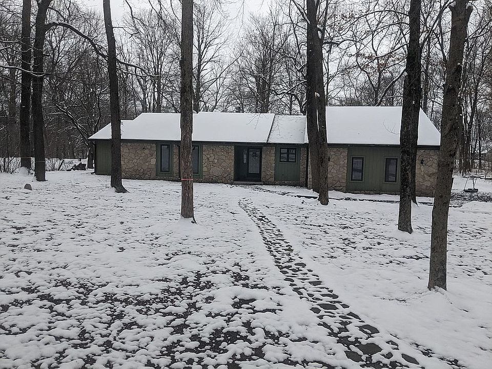 1st image of 515 Countrywood Dr
