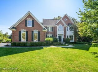 3406 Greenwood Ln, Saint Charles, IL