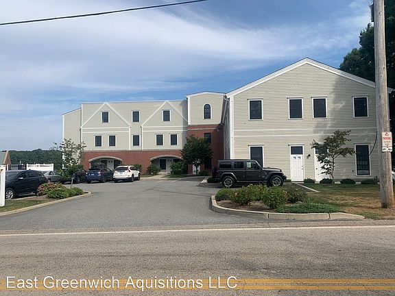4th image of 60 Crompton Ave APT B3