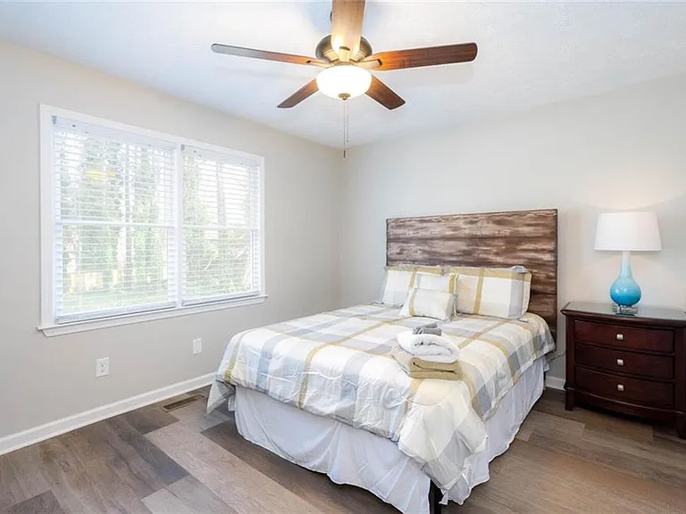 302 Independence Way — Photo 41