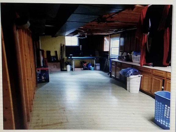 4th image of 930 Ironwood Ave
