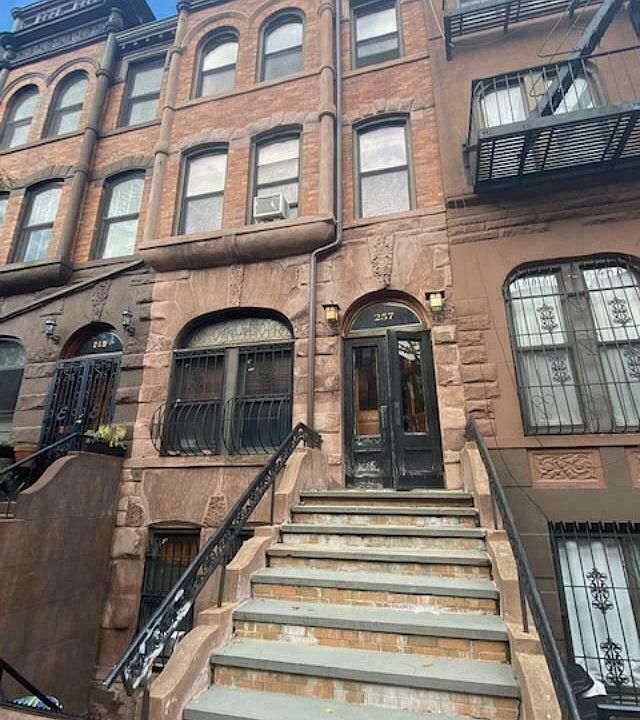 1st image of 257 W 136th St APT 3