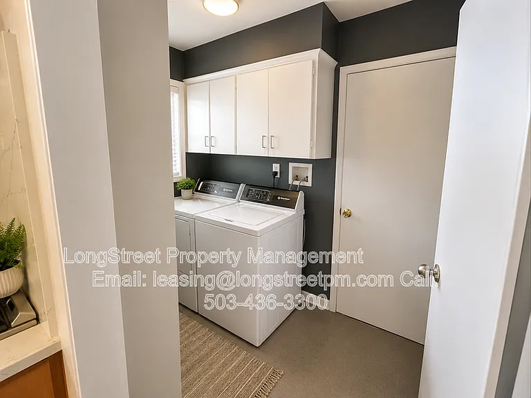 1243 SW Texas St — Photo 11