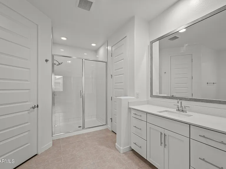 19568 W Rancho Dr — Photo 22