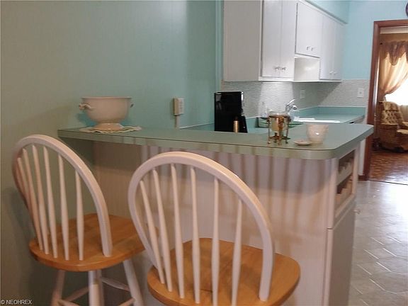 5th image of 25475 Country Club Blvd Unit 3