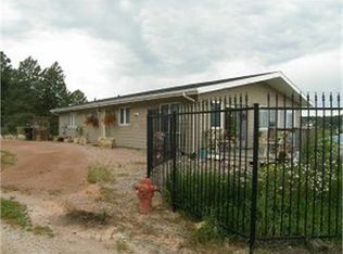 715 Wright Dr, Custer, SD 57730