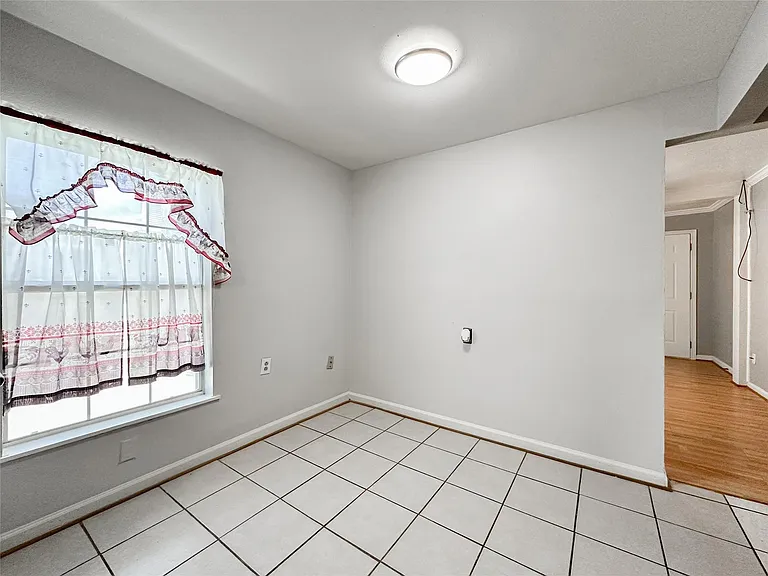 132 Grothe Ln — Photo 18