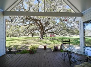 602 County Road 193, Alvin, TX 77511