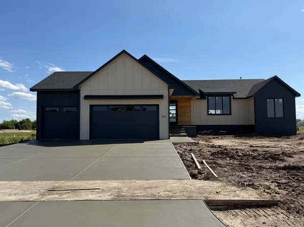 1413 W Cozy Holw, Goddard, KS 67052