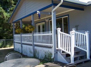 567 Dolphin Ave NE, Ocean Shores, WA 98569