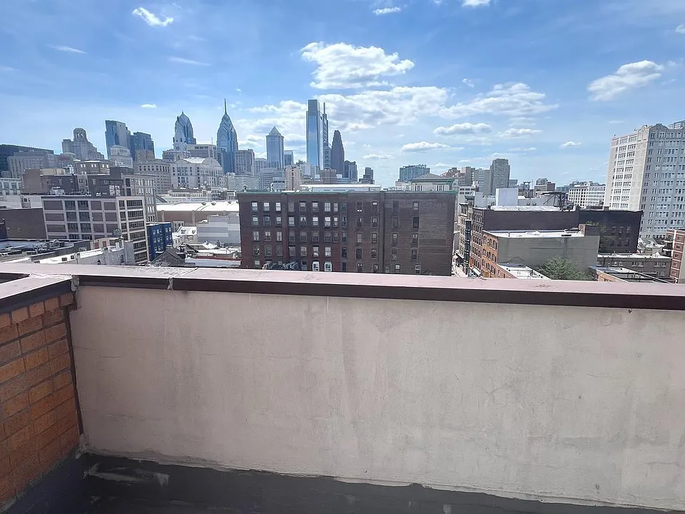 926 Race St #28-8B