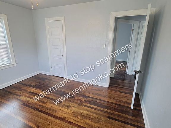 4th image of 2001 N Page Ave