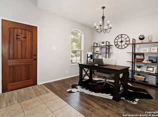 2222 Lakeline Dr, New Braunfels, TX 78130