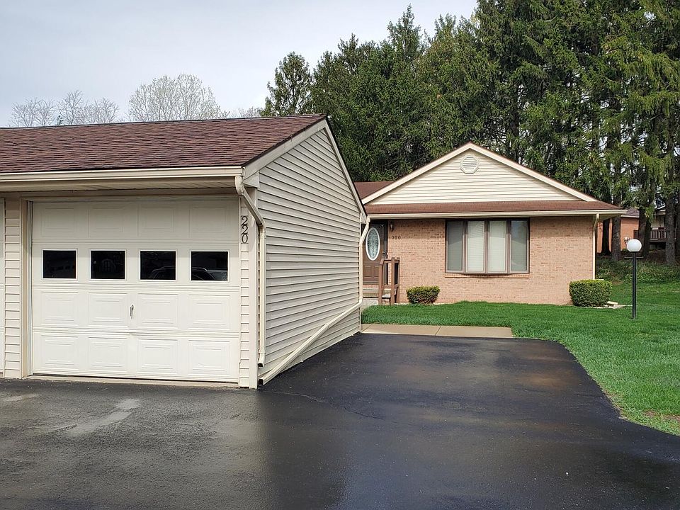 1st image of 220 Bonnie Brook Dr #43